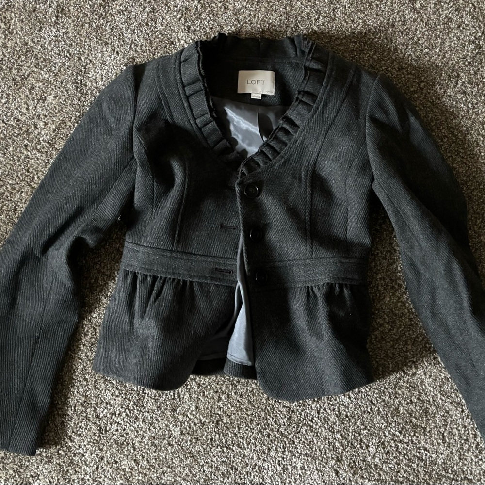 Ann Taylor Loft 00P gray jacket